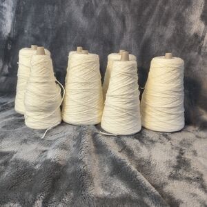 White Yarn Cones Acrylic For Knitting Machines